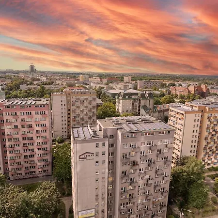 Aleda Hanza 14 Floor, Balkon